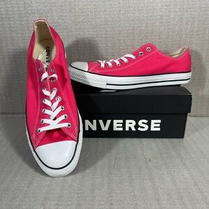 Converse NIB Unisex CTAS Strawberry Jam Low Top Sneakers Men's 10.5/Women's 12.5